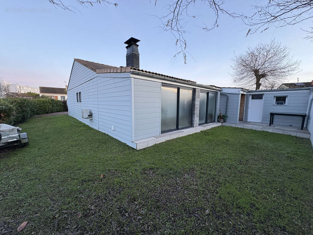 Maison à CARBON-BLANC