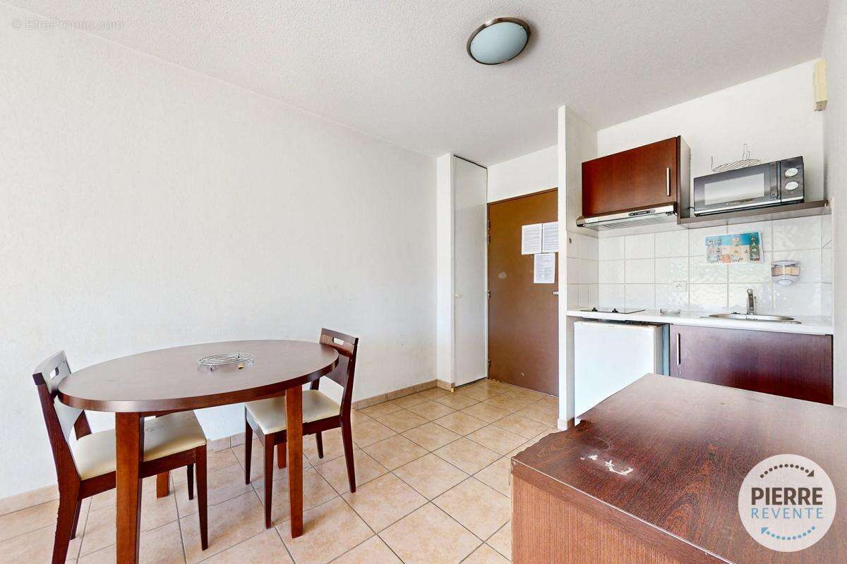 Appartement à SIX-FOURS-LES-PLAGES