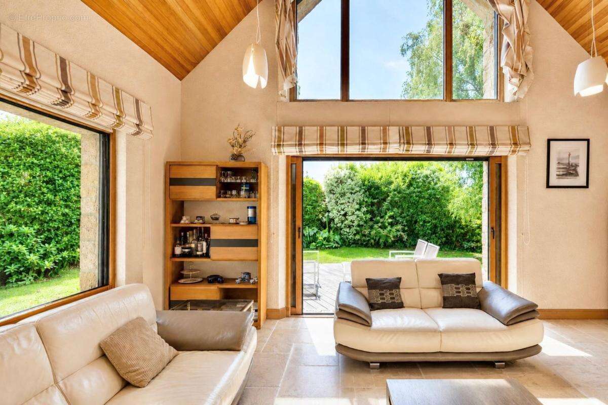 Maison d'architecte - 197 m² - golf de baden - photo 12