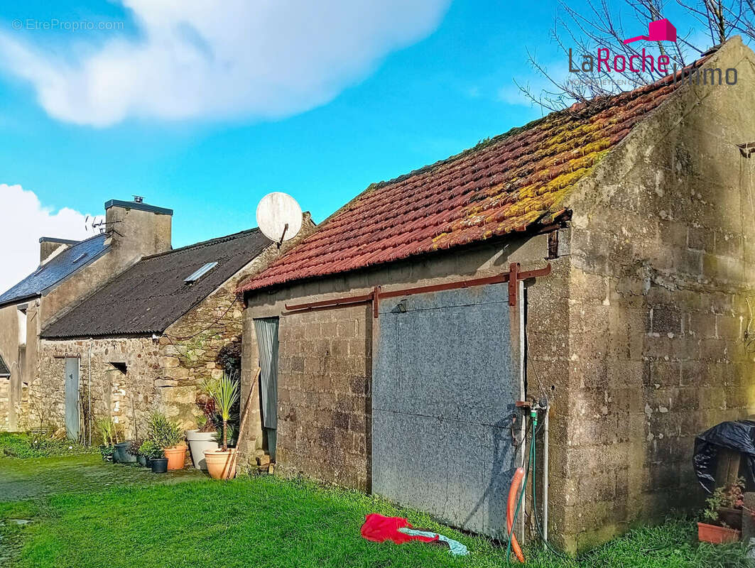 Maison à LANNEUFFRET