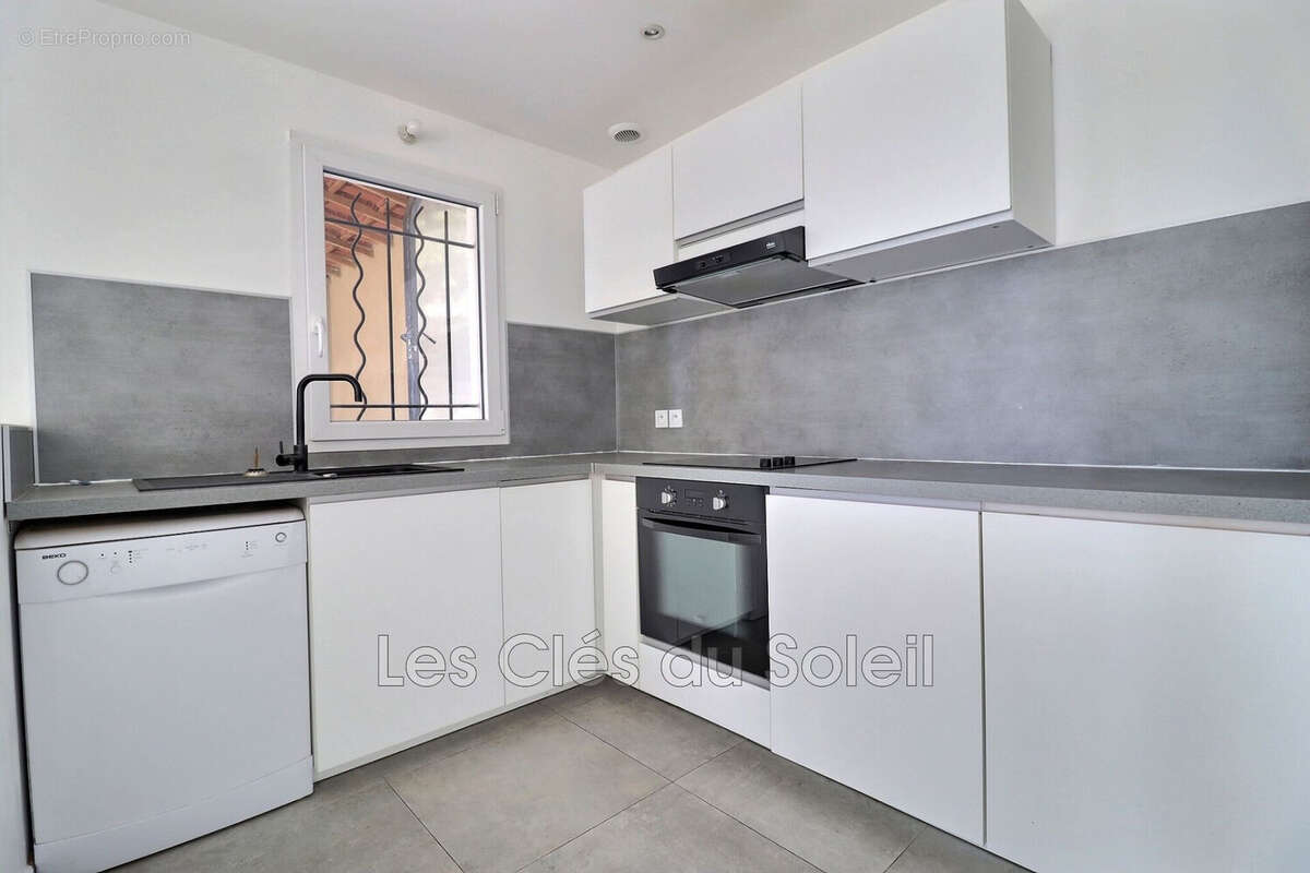 Maison 81 m² à Flassans-Sur-Issole  - photo 6