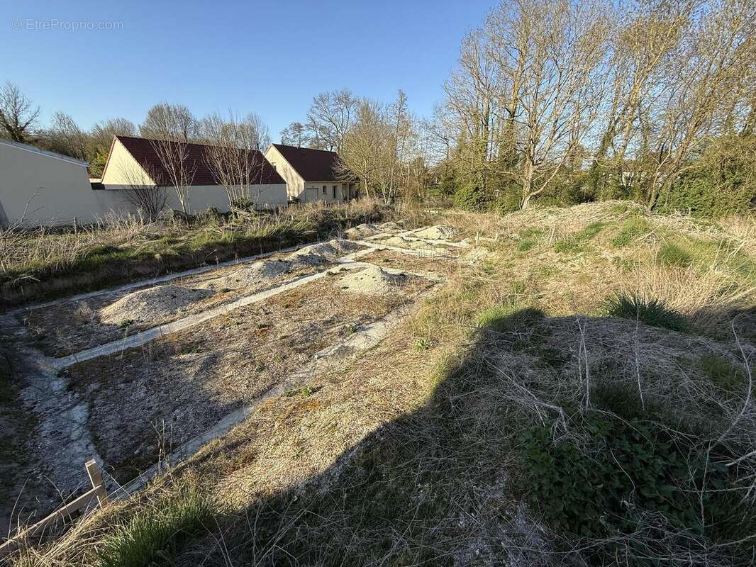 Photo 2 - Terrain à CHARMONT-SOUS-BARBUISE