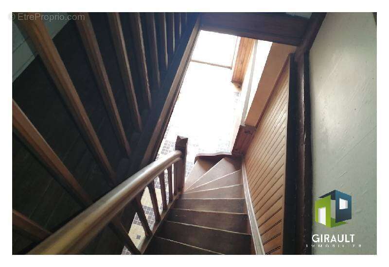 Maison à AUXELLES-BAS