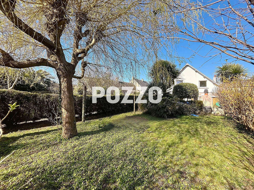 Maison à DONVILLE-LES-BAINS