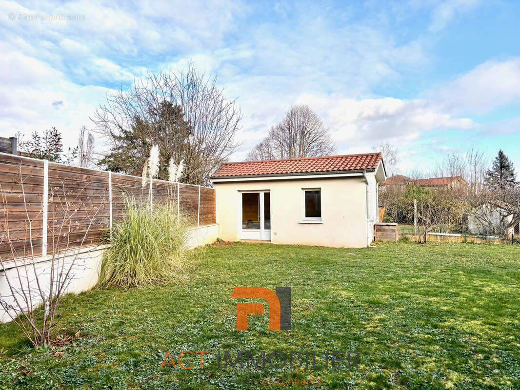 Maison à FRONTENAS