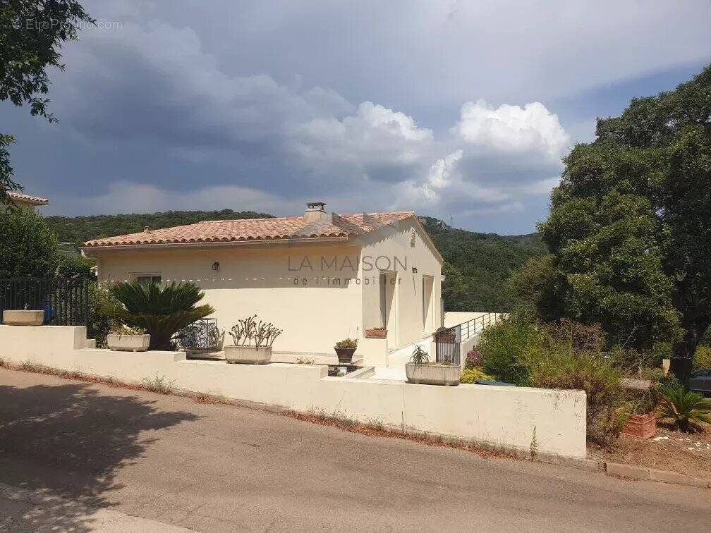 Maison à PORTO-VECCHIO