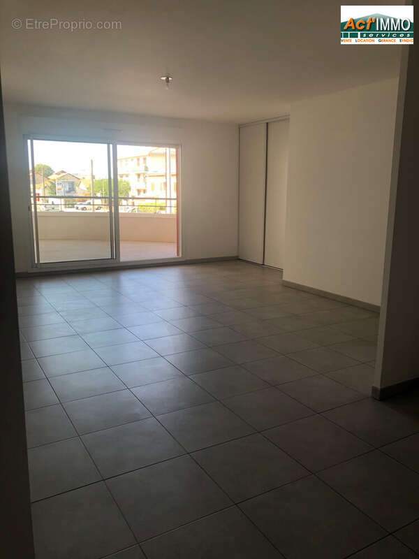 Appartement à MIRAMAS