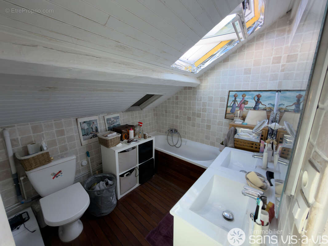 Appartement à SURESNES