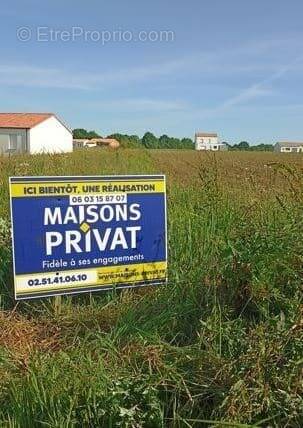 Terrain à LA ROCHE-SUR-YON