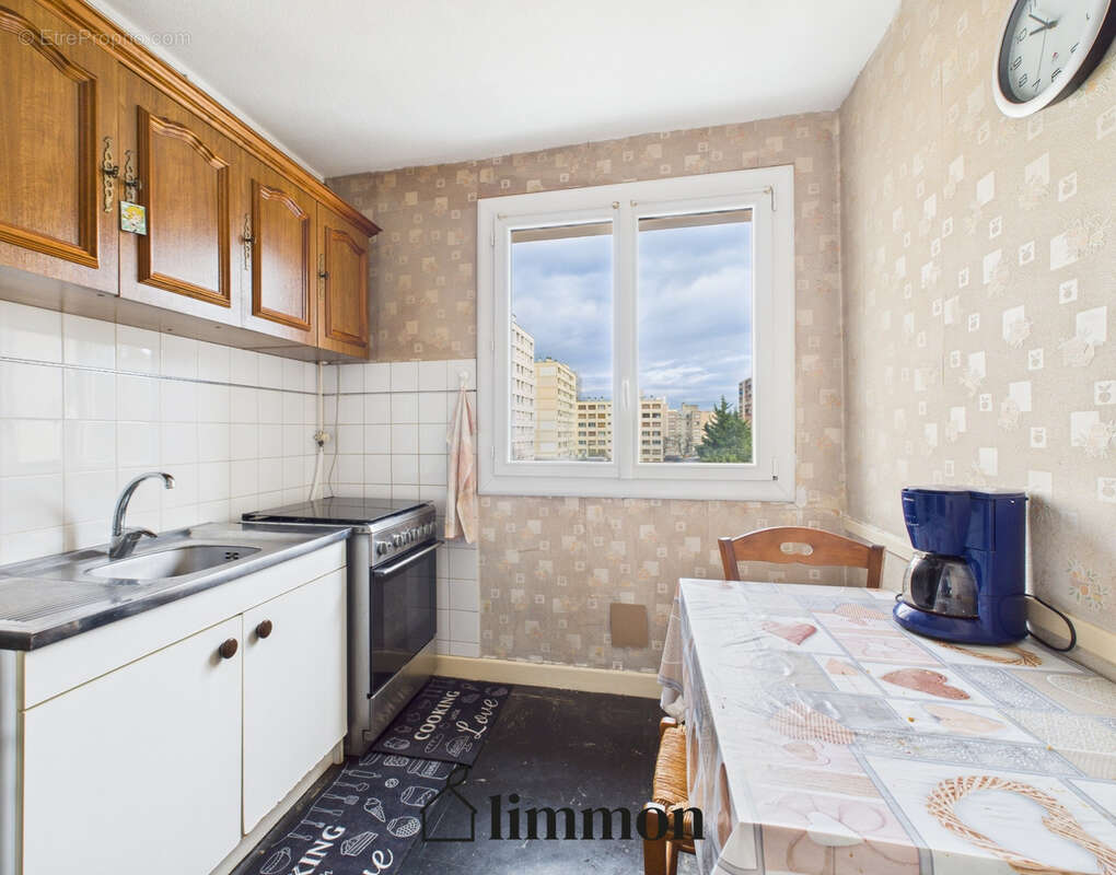 Appartement 68 m² à Villeurbanne  - photo 5