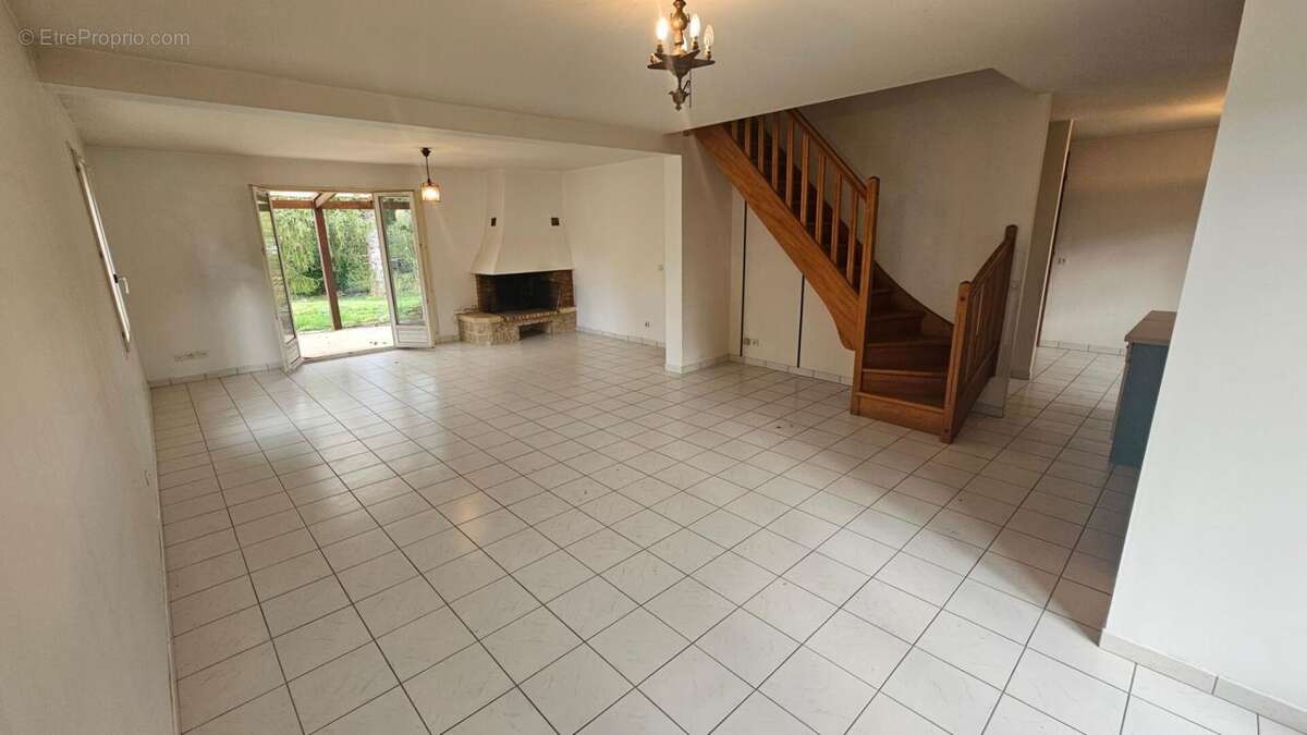 Maison à GAMBAIS