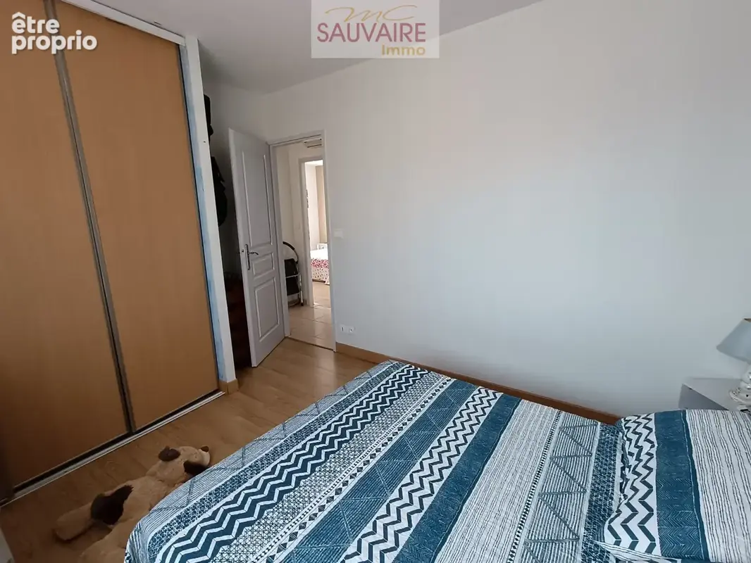 Belle villa 4 faces avec piscine de 145 m2 habitable dans un quartier résidentiel - photo 15