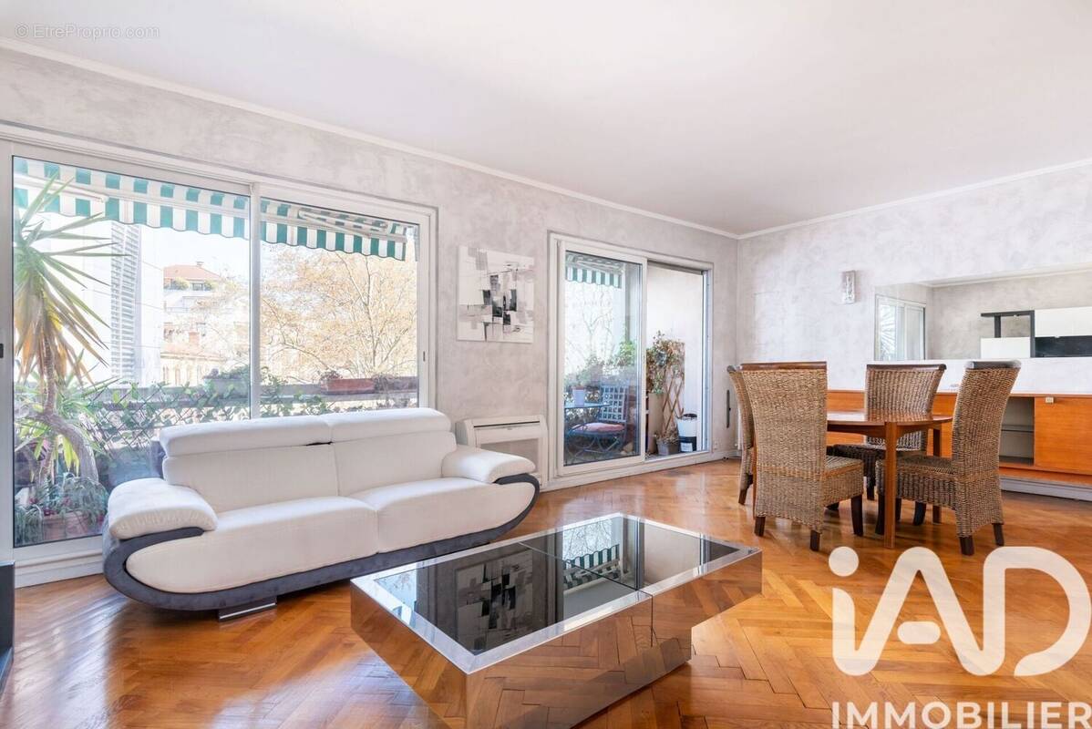 Photo 1 - Appartement à LYON-3E