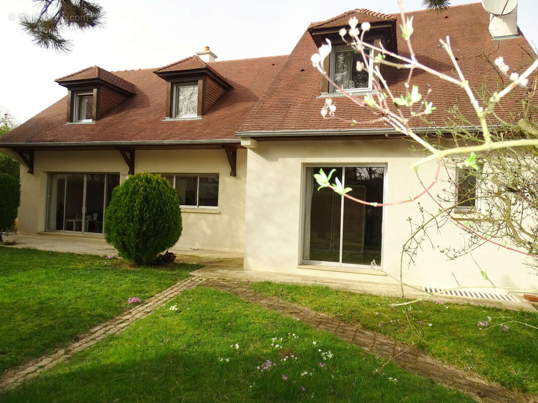 Maison à CHATILLON-SUR-SEINE