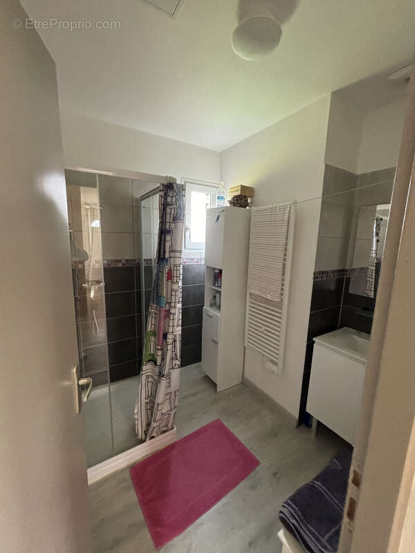 Maison à SAINTE-COLOMBE-DE-VILLENEUVE