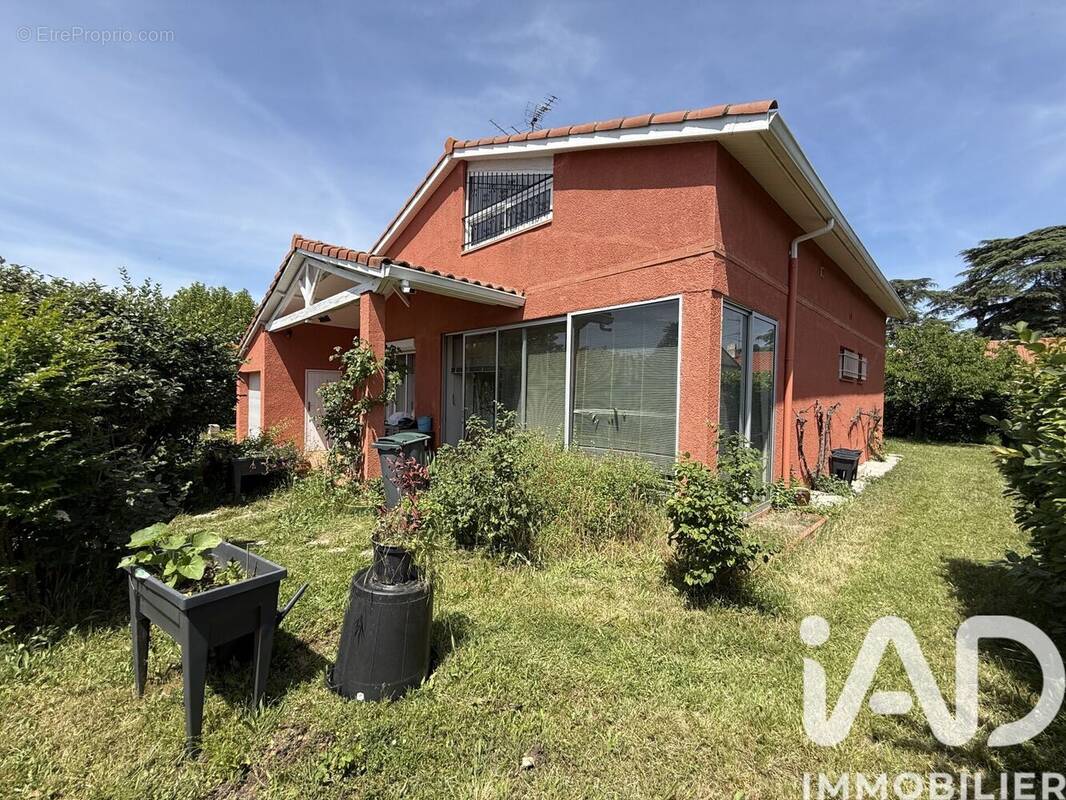 Photo 1 - Maison à FONBEAUZARD