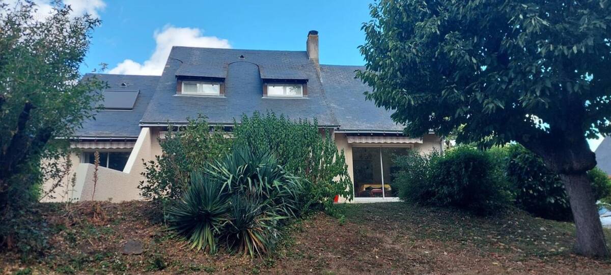 Maison à MONTREUIL-JUIGNE
