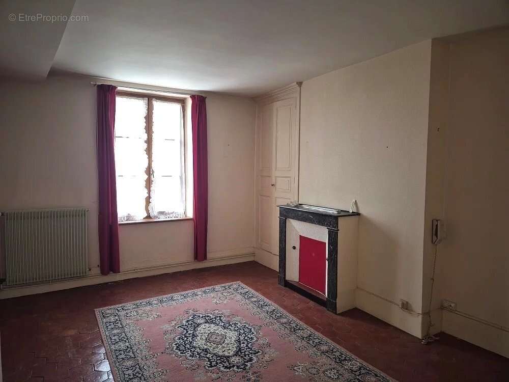 Maison à BOISCOMMUN