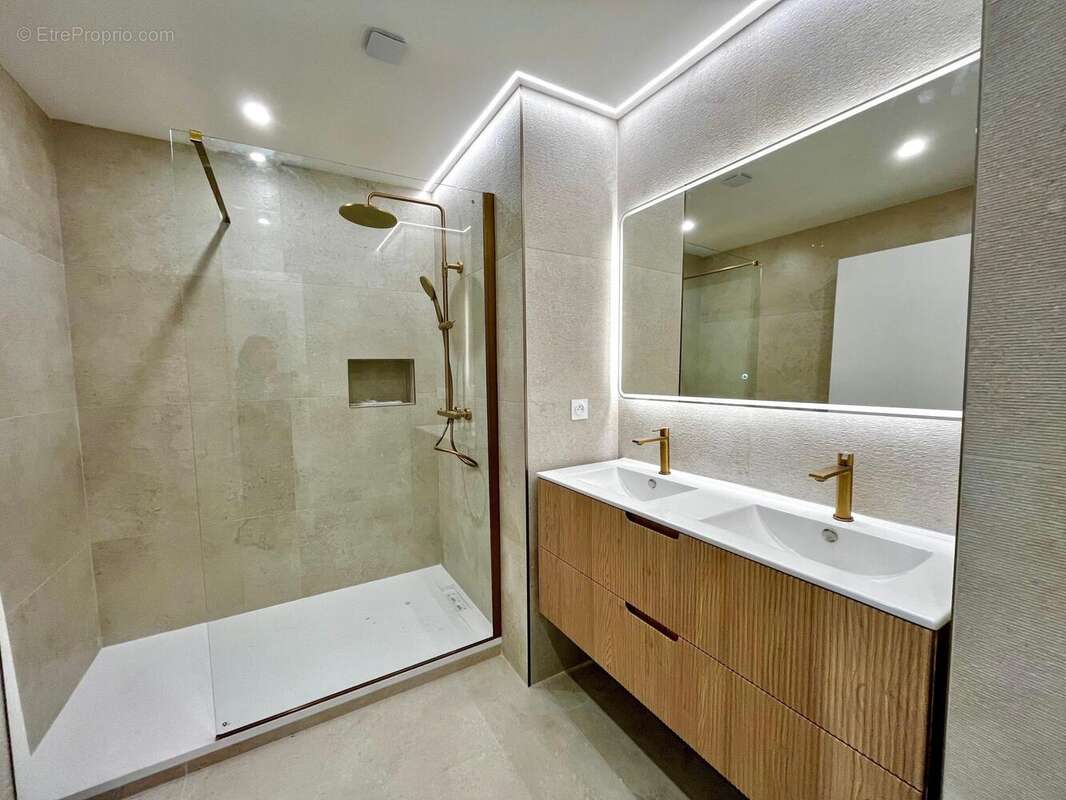 Photo 4 - Appartement à VILLE-DI-PIETRABUGNO