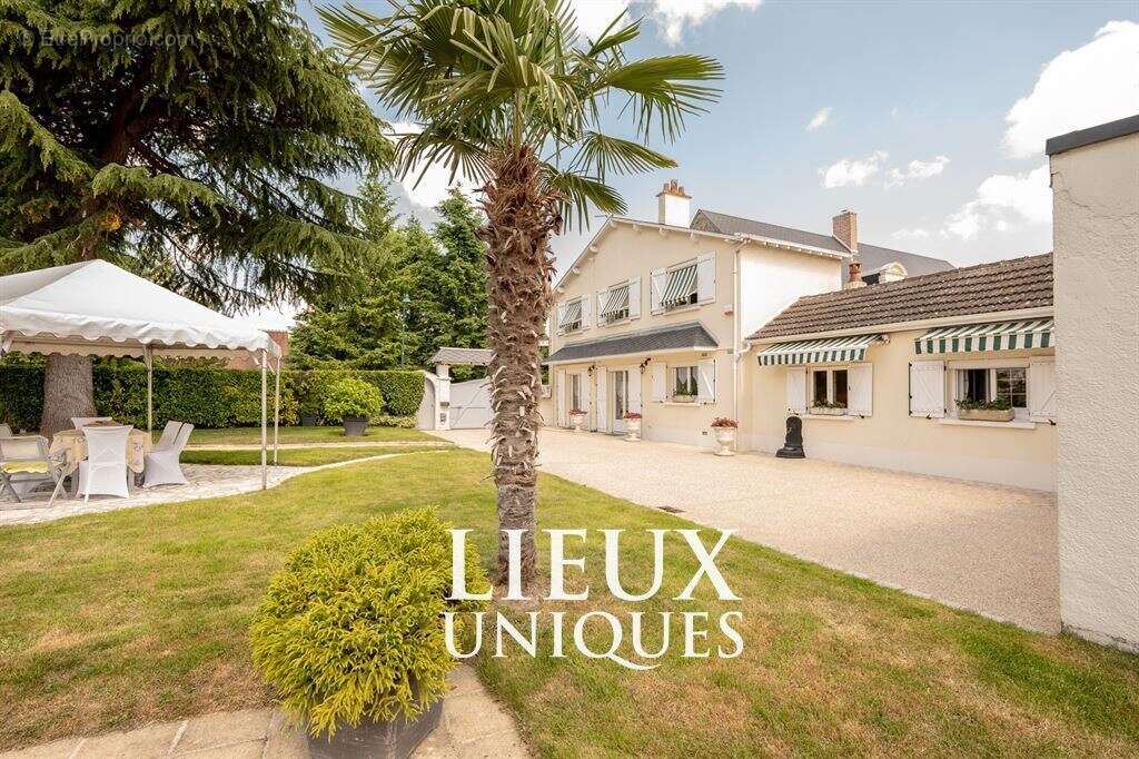 Lieux uniques ® x propriétés privées propose maison de 118 m² - terrain de 2661 m² proximité c0ntres - photo 3