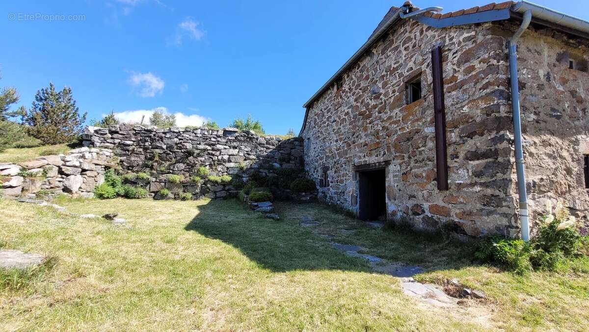 Ancienne ferme rénovée - Les Estables - photo 20