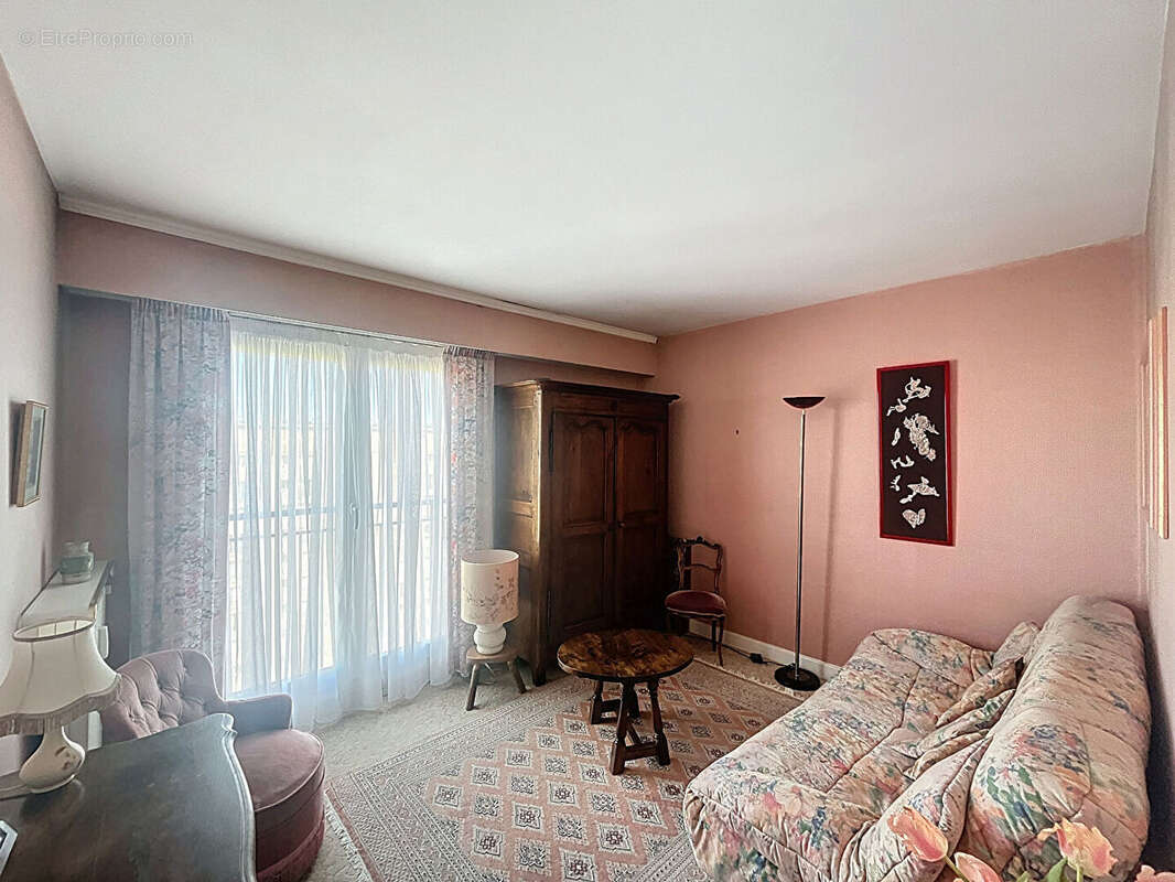 Appartement à CHATILLON