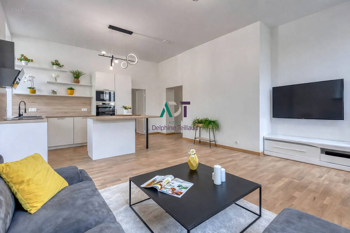 Appartement à CORENC