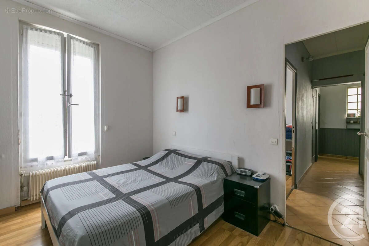 Maison à CHAMPIGNY-SUR-MARNE