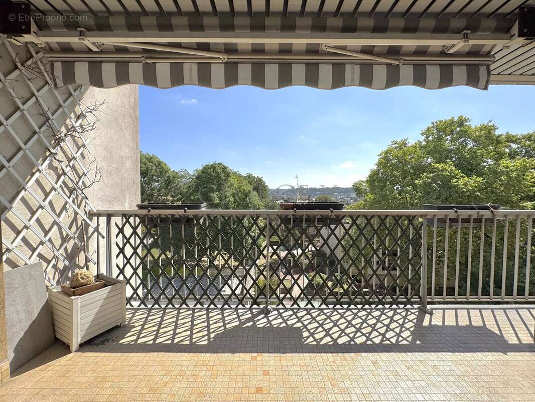 Appartement à BOURG-LA-REINE