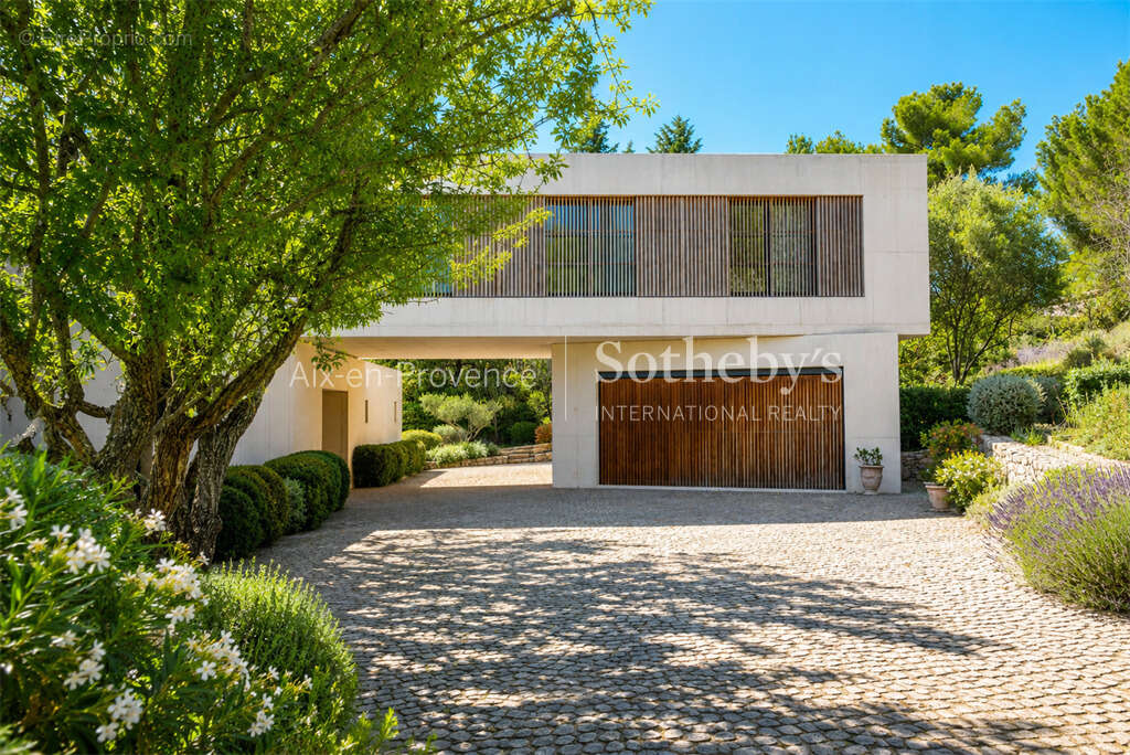 Maison à AIX-EN-PROVENCE
