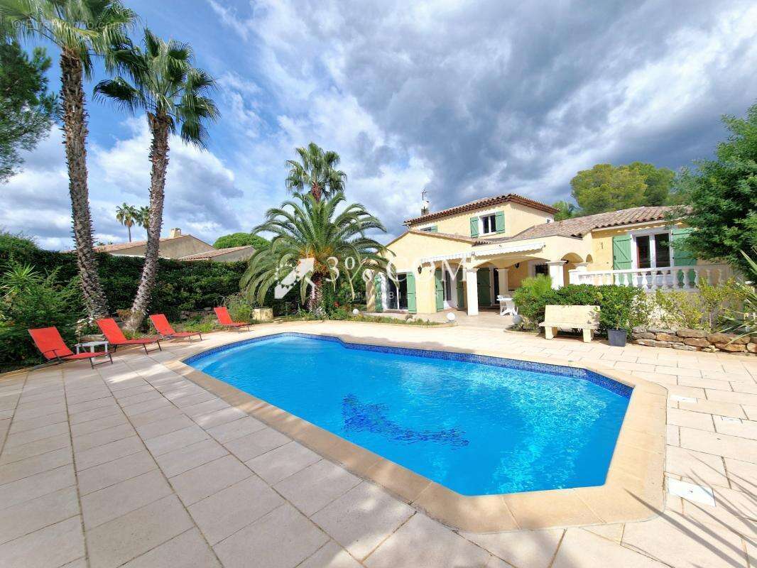 Maison à SAINT-RAPHAEL