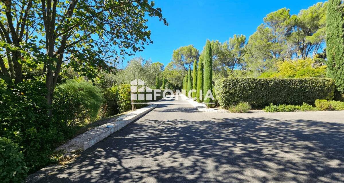 Appartement à AIX-EN-PROVENCE