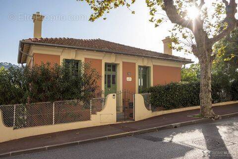 Maison à LE CANNET