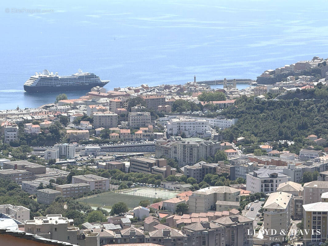 Maison à VILLE-DI-PIETRABUGNO