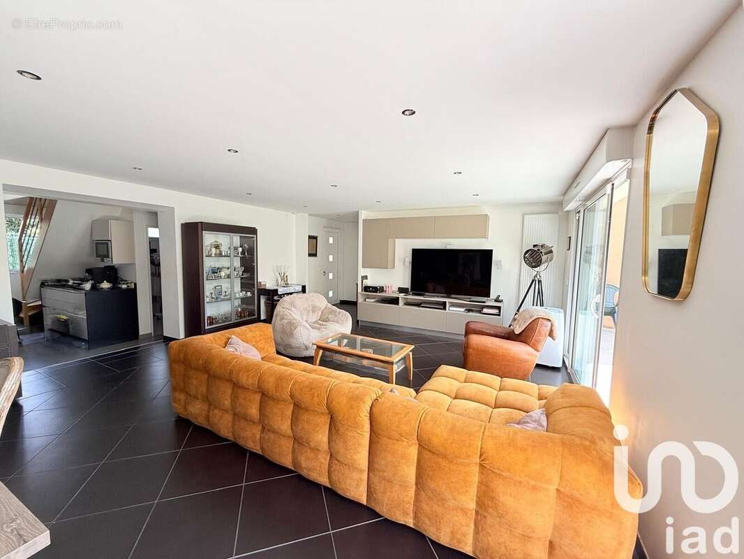 Photo 3 - Maison à SAINT-BRICE-SOUS-FORET