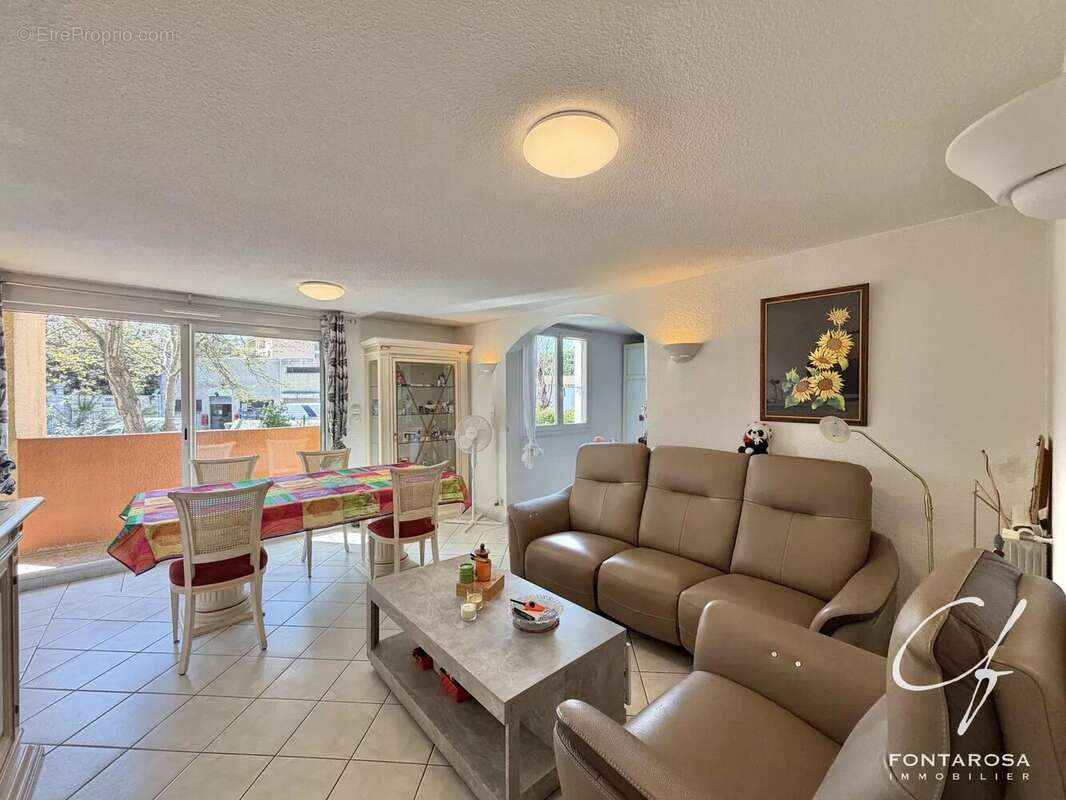 Appartement à FREJUS