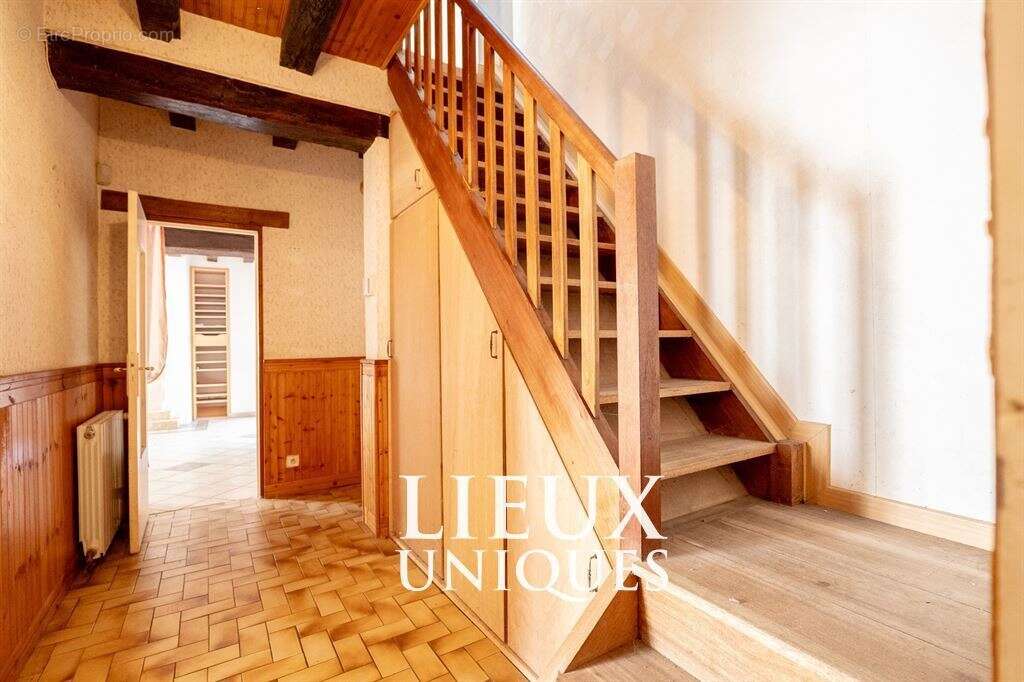 Lieux uniques ® x propriétés privées propose ancien couvent de 173 m² sur un terrain de 1.600 m² - a - photo 17