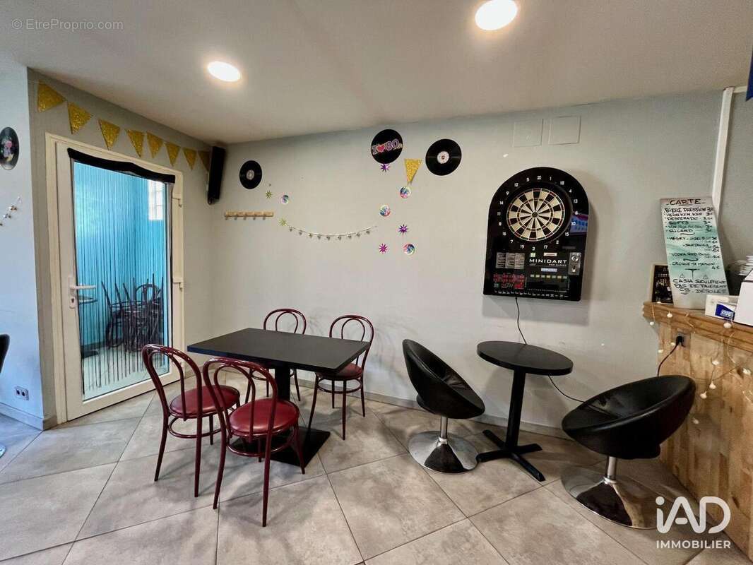 Photo 2 - Commerce à HOMECOURT