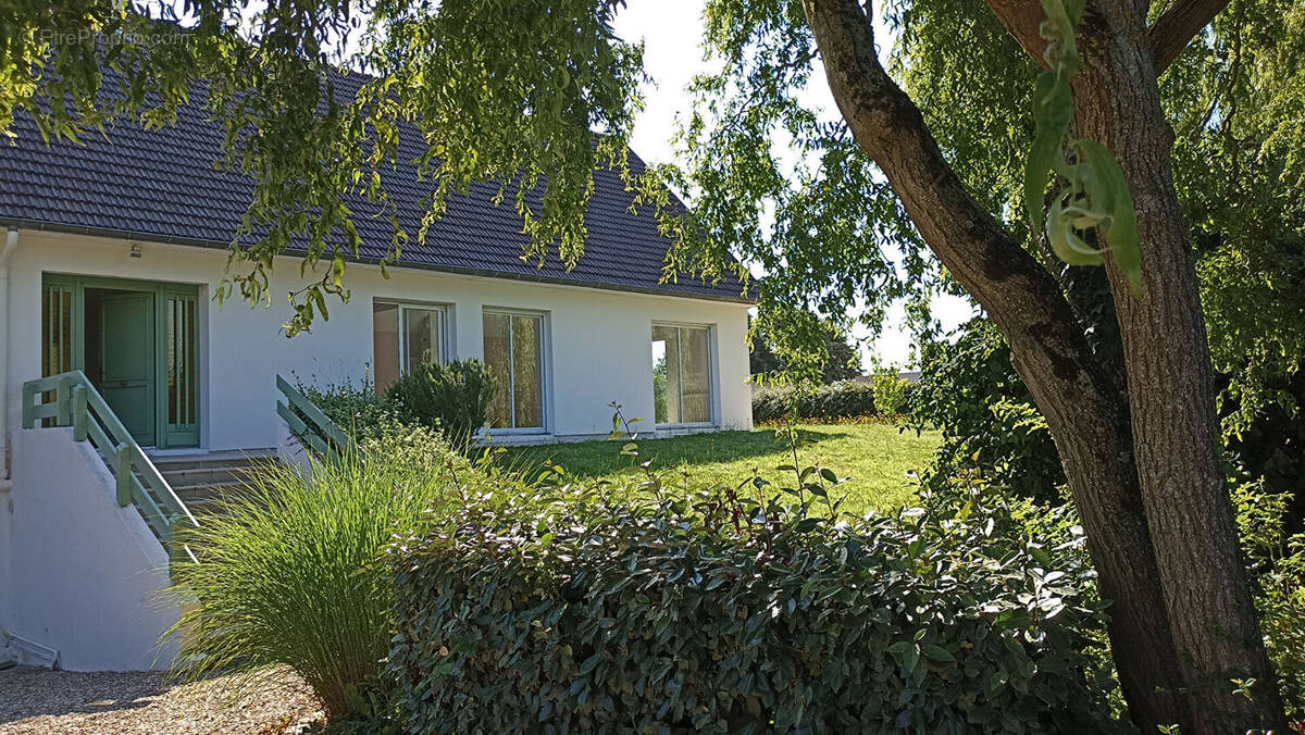 Maison à FONTAINE-LA-MALLET