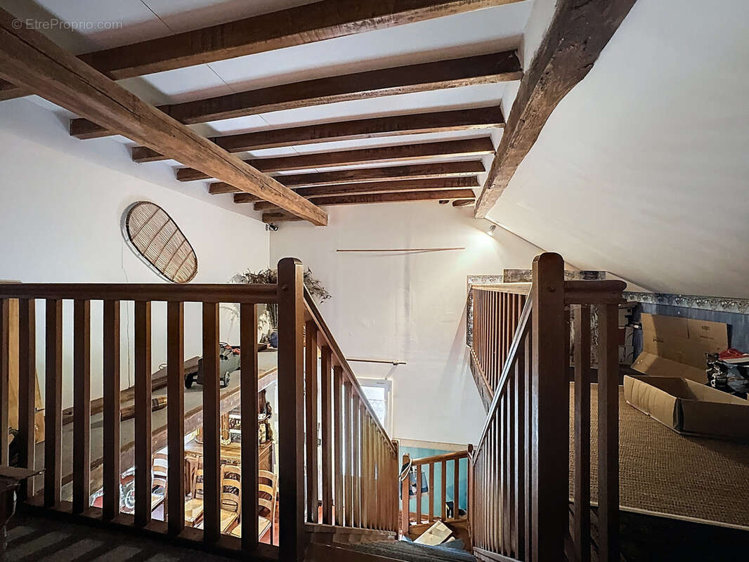 Maison à MONTMIRAIL