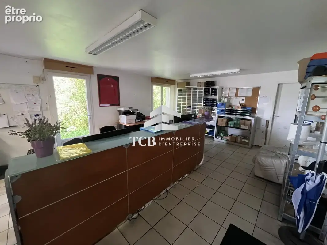 Commerce 2 088 m² à vendre à Treillieres (44119) - photo 7