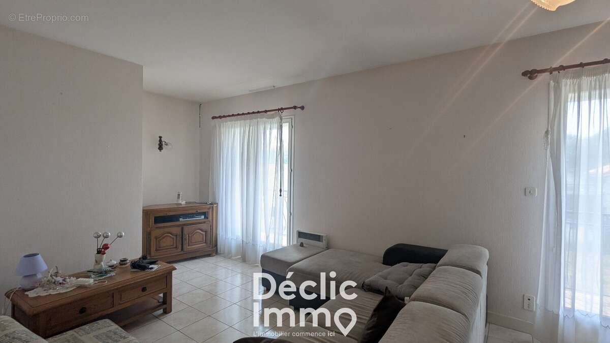 Maison à GOND-PONTOUVRE