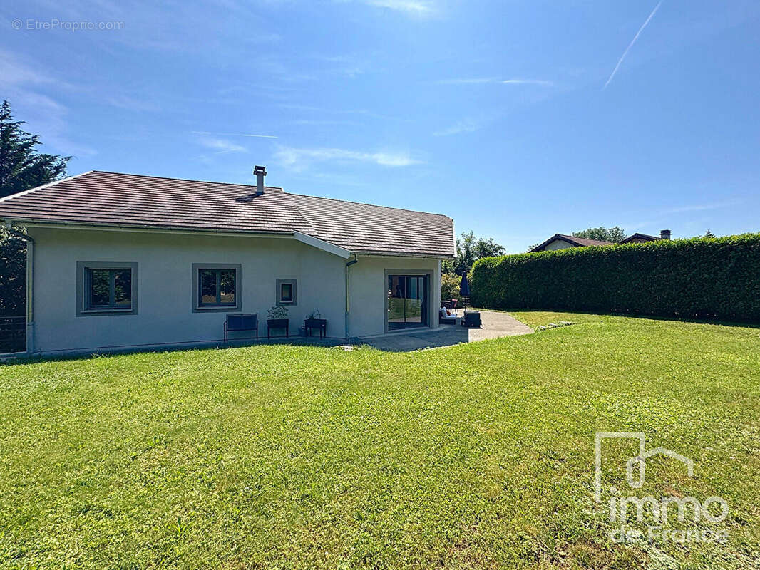 Maison à CHATILLON-EN-MICHAILLE