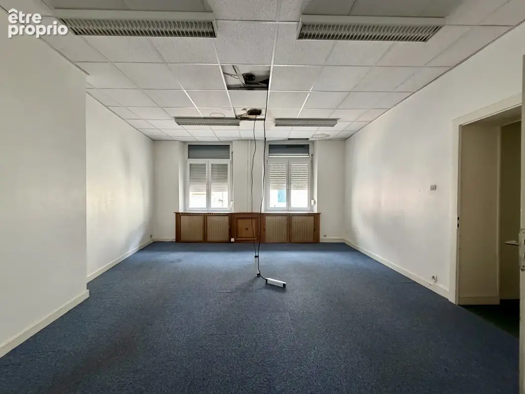Immeuble 394 m2 14 pièces en centre-ville - photo 3