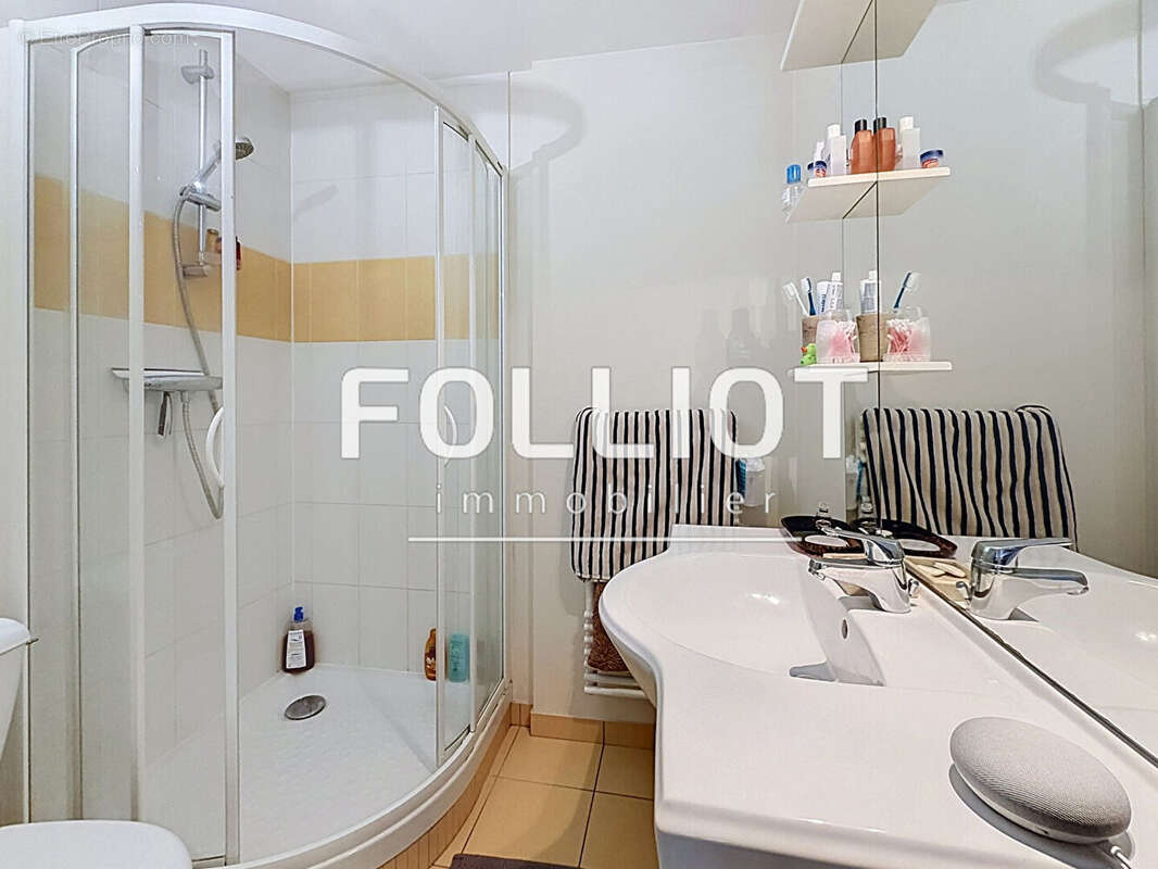 A vendre studio 25 m2 chateau de caen - photo 4