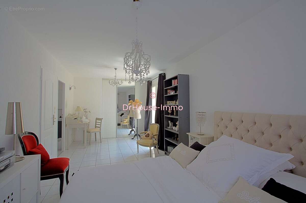 Maison 123 m² à Floirac  - photo 16