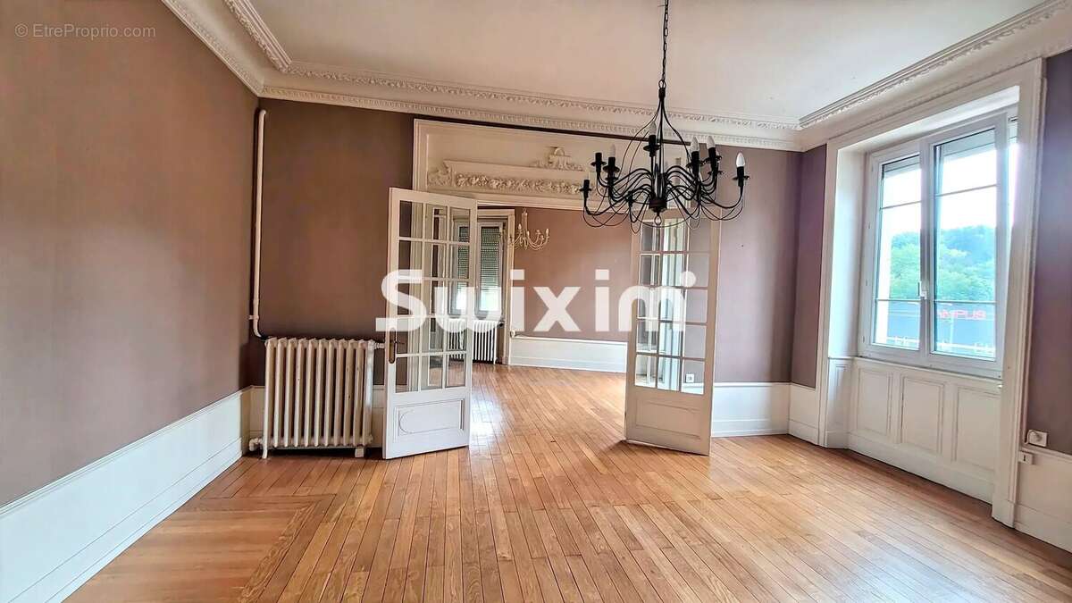Appartement à LONS-LE-SAUNIER