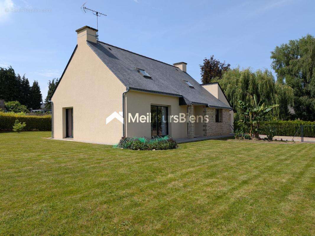 Maison familiale au cœur de La Gacilly avec grand terrain constructible - photo 18