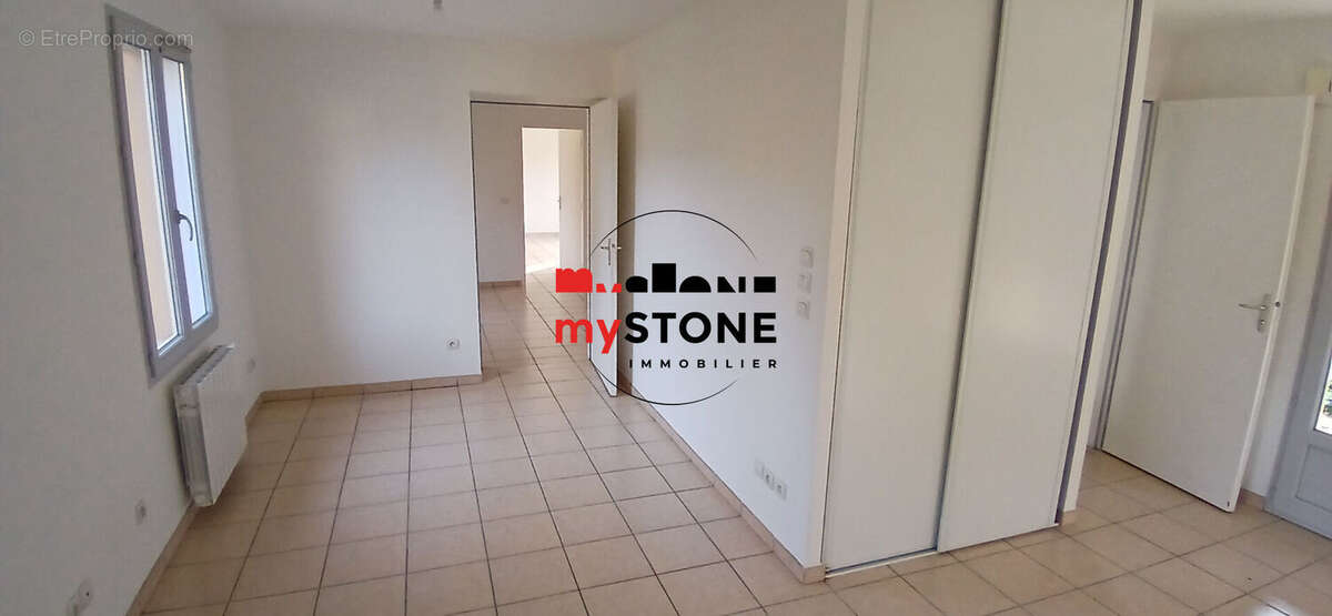 Maison à ARS-SUR-FORMANS