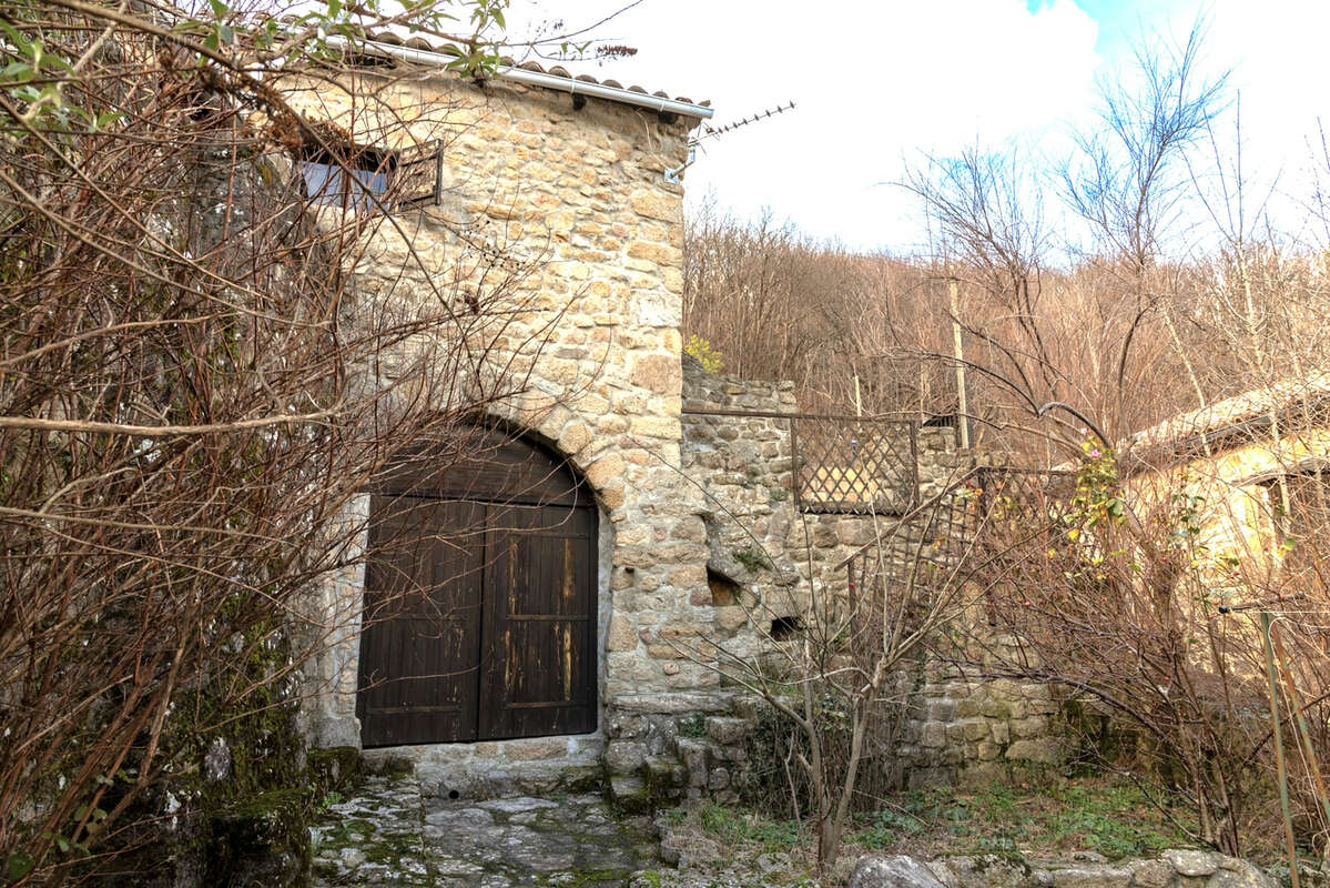 Maison à LENTILLERES